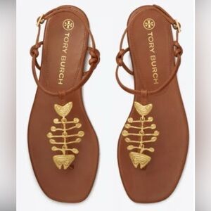 Tory Burch Capri Fish Sandals Leather Gold Fish Skeleton | Size 6